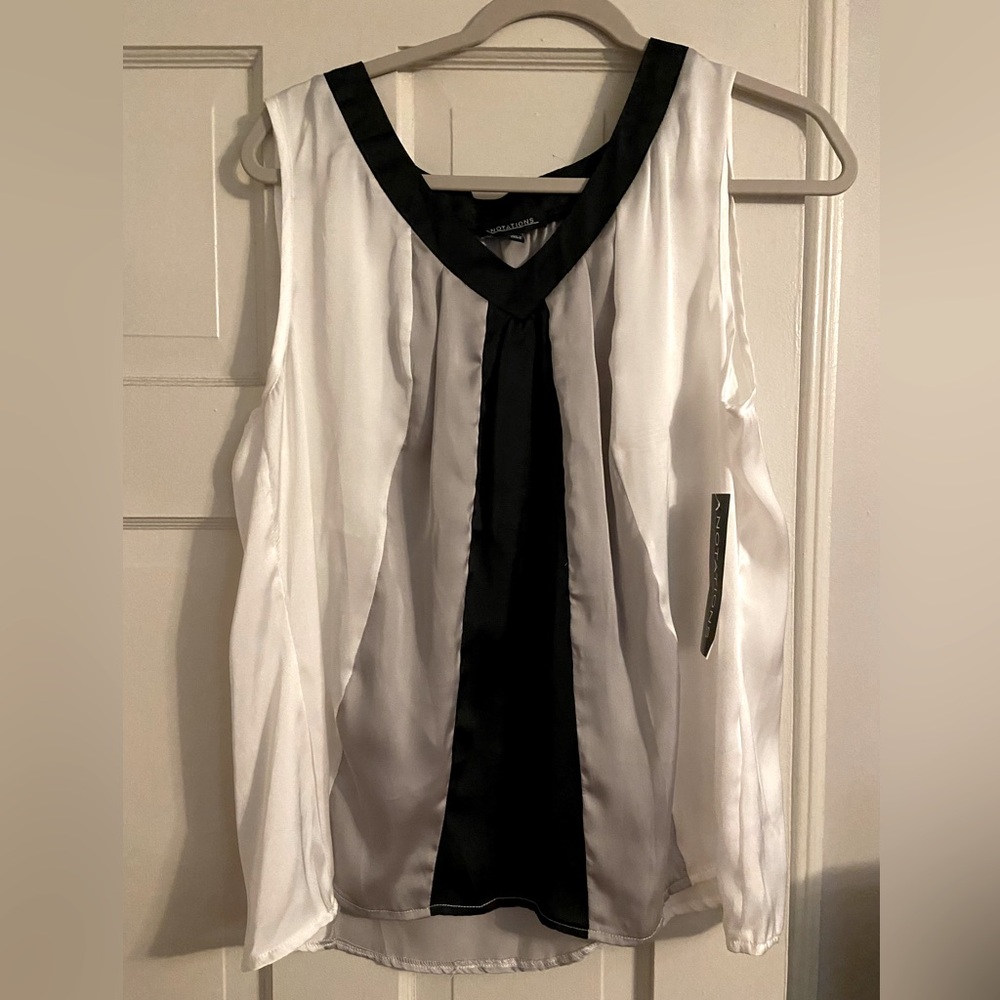 Shiny white, grey and black tank